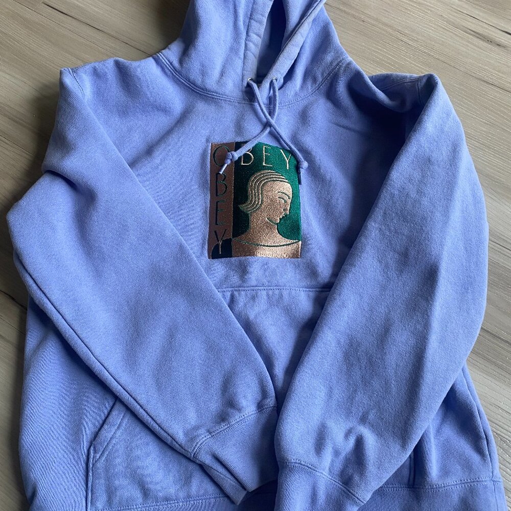 OBEY WOMENS CUT OUT HOODIE, HOODED SWEATSHIRT WITH OBEY EMBROIDERY size small